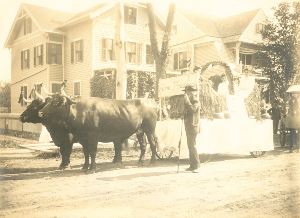 1906-Carnival-Mr-Ralph-Blackstone.jpg