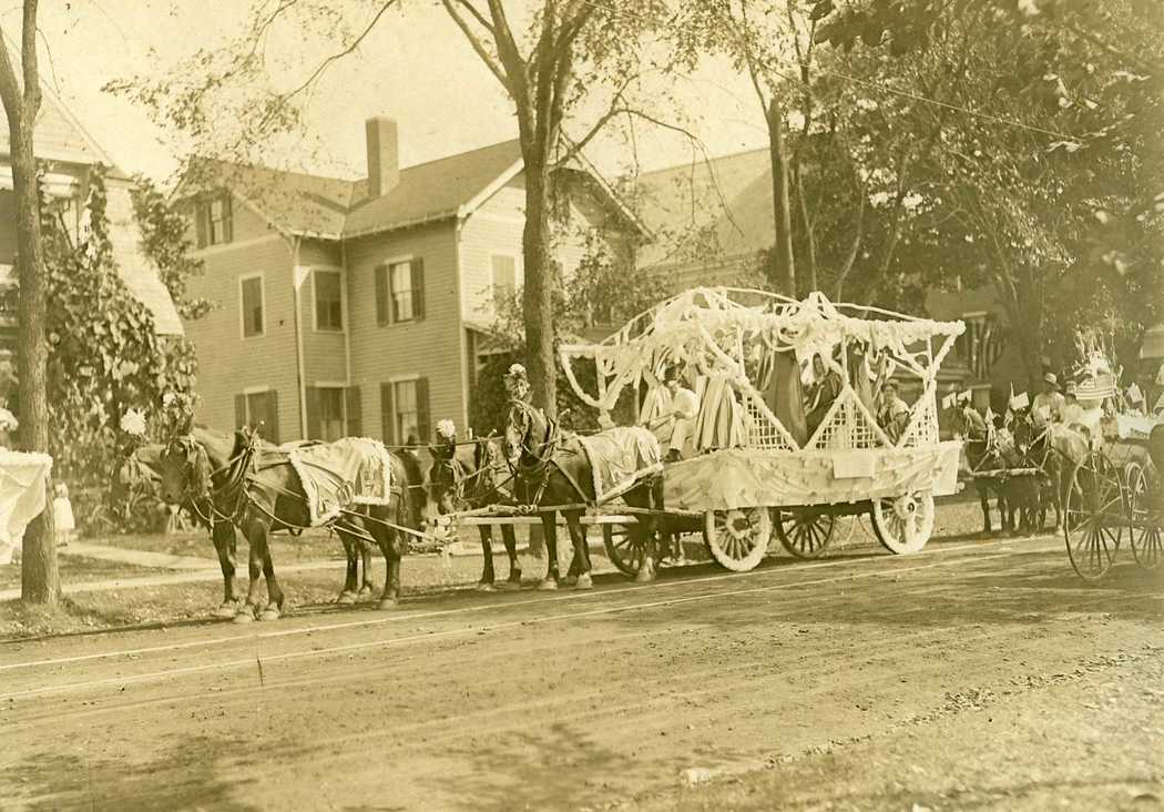 1910-Carnival-Branford-Division-AOH.jpg