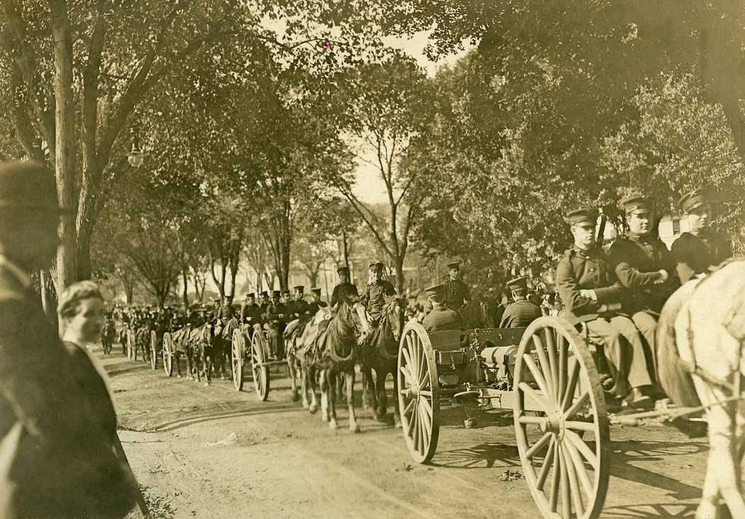 1910-Carnival-Branford-Battery-2.jpg