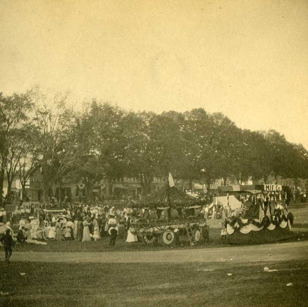 1905-Carnival-Assorted-Floats.jpg
