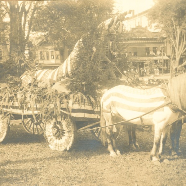 1906 Carnival: Mr. Chas Goldsmith