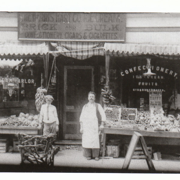 Harris Hart Co. Ice Cream, 1004 Main Street