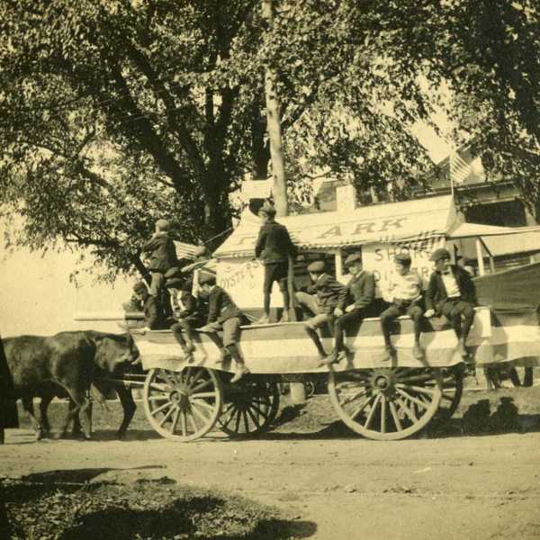 1905 Carnival: The Ark Float