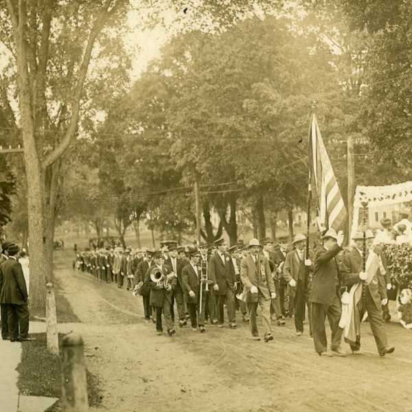 1910-Carnival-Polish-Society.jpg