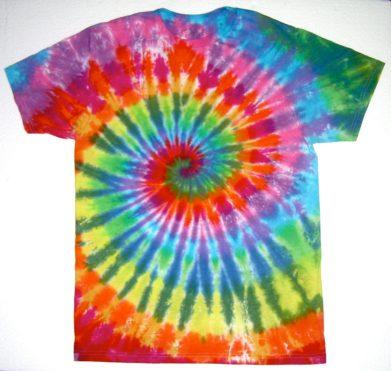 Tie Dye a T: Bringing Color to Life - K thru 4th Grade (Outside